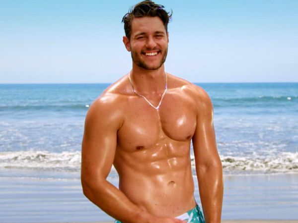 Ex On The Beach US ES - ¿Puedes manejar la mesa de la verdad?