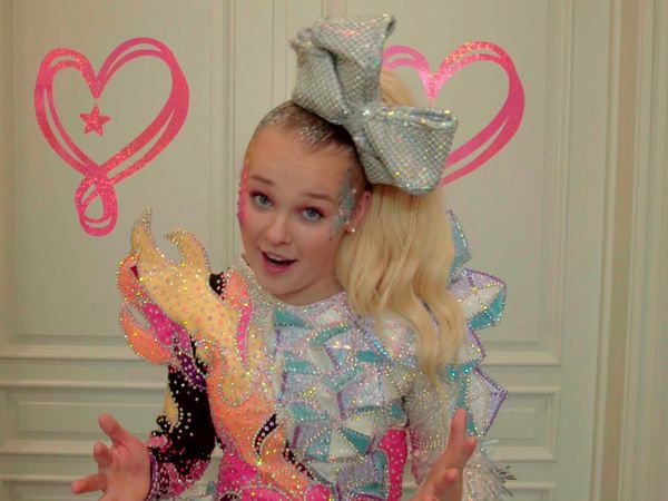 MTV Cribs International - Jojo Siwa & Tom Allen