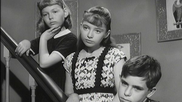The Twilight Zone - I Sing the Body Electric