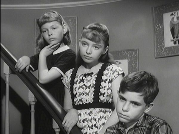 The Twilight Zone - I Sing the Body Electric