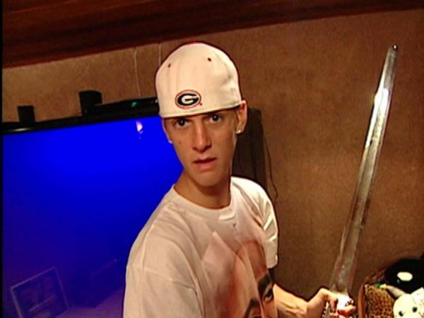 MTV Cribs NO - Aaron Carter, Kylie Bax, Shaun White