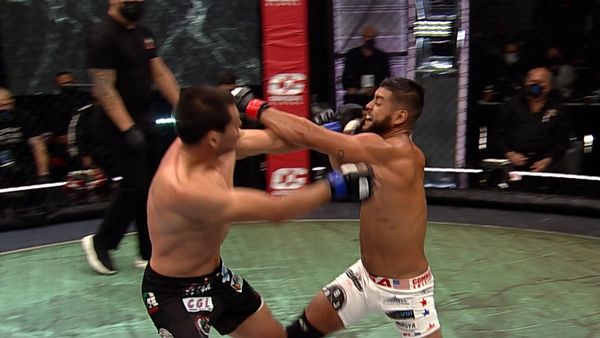Combate 2021 - Combate Global: Escobar vs Sanchez