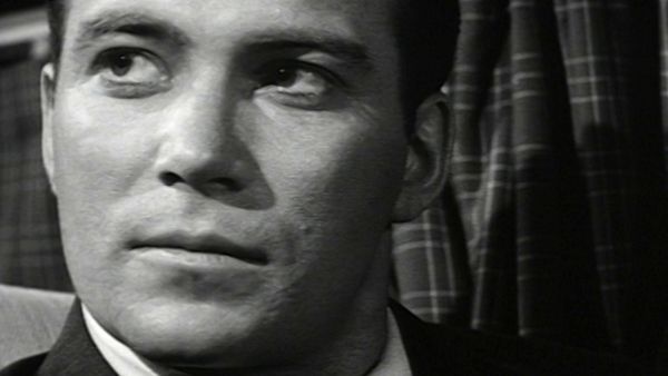 The Twilight Zone - Portrait eines ängstlichen Mannes