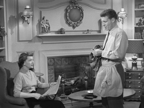 The Adventures of Ozzie and Harriet - The Career Woman