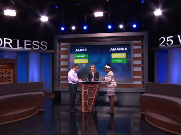 25 Words or Less - Melissa Peterman and Debbie Matenopoulos vs. Ron Funches and Lea Thompson