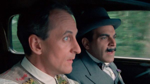 Agatha Christie: Poirot ES - El increíble robo