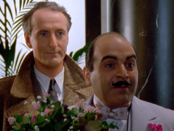 Agatha Christie: Poirot ES - La aventura de la estrella de Occidente