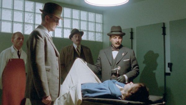 Agatha Christie: Poirot ES - El expreso de Plymouth