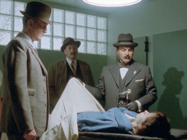 Agatha Christie: Poirot ES - El expreso de Plymouth