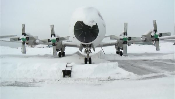 Ice Pilots NWT CA - Don't Muck with Chuck
