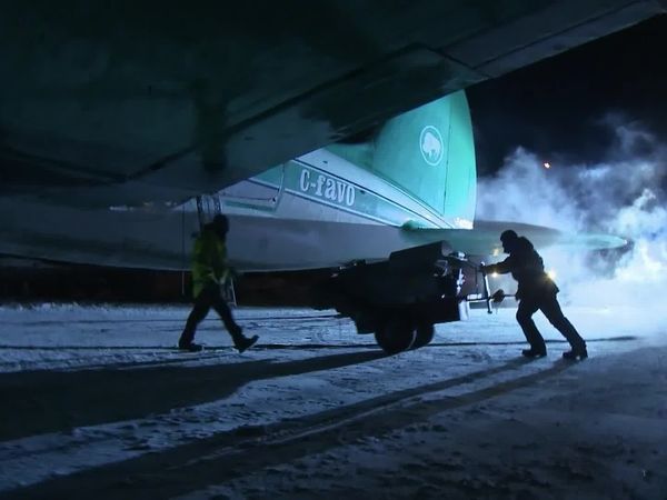 Ice Pilots NWT CA - Under Pressure