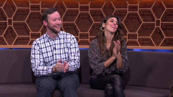 25 Words or Less - Pete Holmes, Jamie-Lynn Sigler, Shanola Hampton, Whitney Cummings