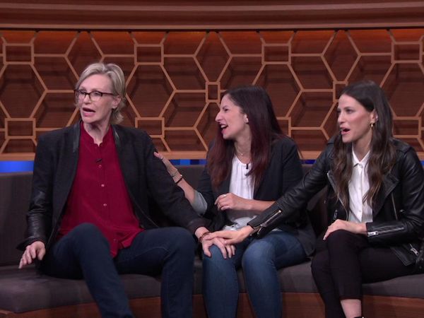 25 Words or Less - Colton Dunn and John Michael Higgins vs. Jackie Tohn and Jane Lynch