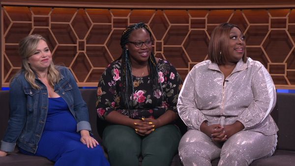 25 Words or Less - Amanda Fuller and Loni Love vs. Robin Givens and Oscar Nunez