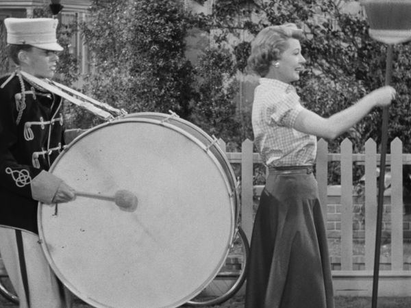 The Adventures of Ozzie and Harriet - The Football Hero