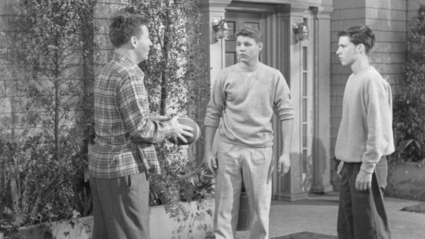 The Adventures of Ozzie and Harriet - The Man Across the Street
