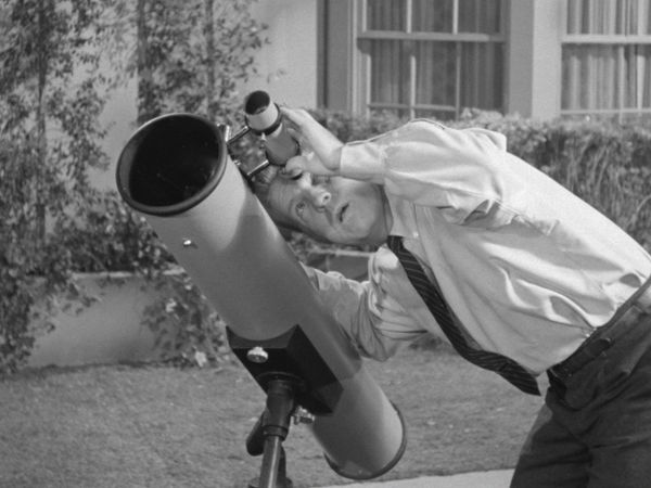 The Adventures of Ozzie and Harriet - The Eclipse