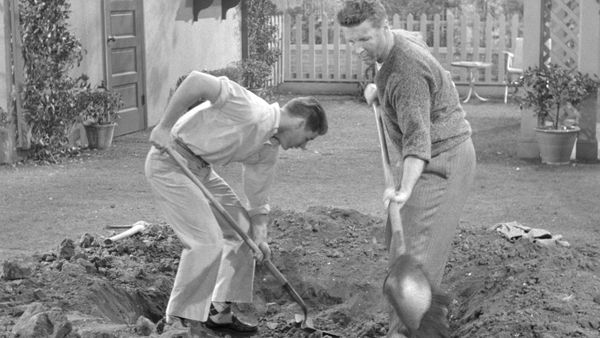 The Adventures of Ozzie and Harriet - Buried Treasure