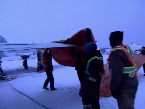 Ice Pilots NWT CA - Dambusters