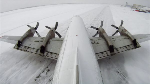 Ice Pilots NWT CA - Ice Jam