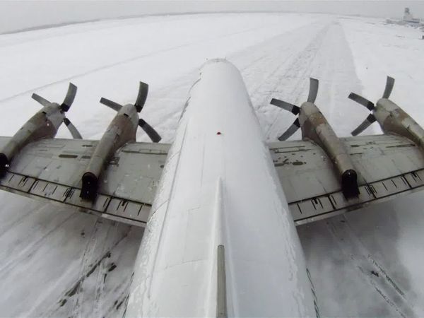 Ice Pilots NWT CA - Ice Jam