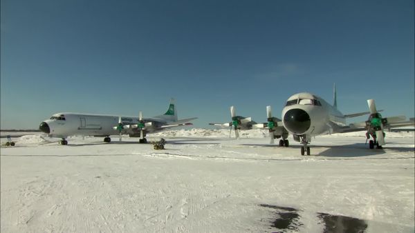Ice Pilots NWT CA - Crash Landing