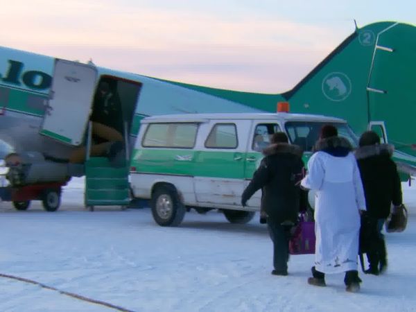 Ice Pilots NWT CA - Checkflight