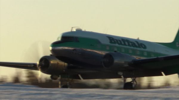 Ice Pilots NWT CA - Big Plans, Bad Luck