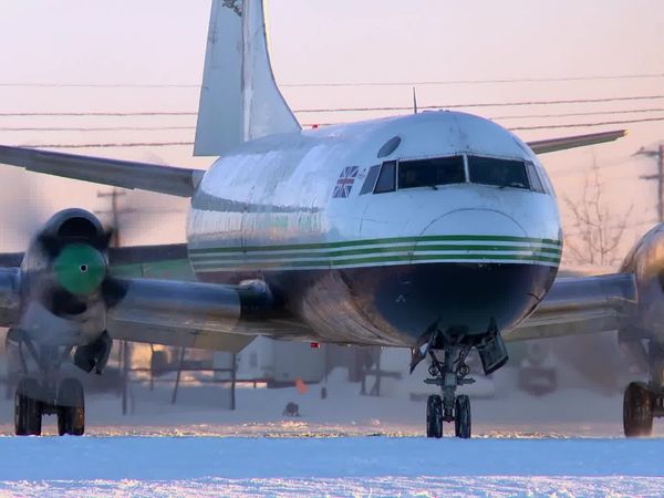 Ice Pilots NWT CA - Ice Storm