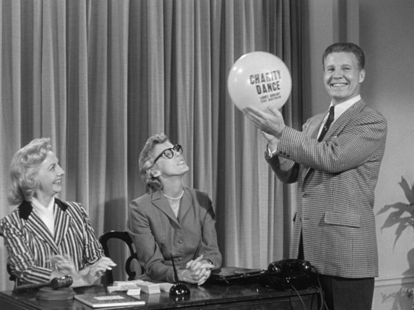 The Adventures of Ozzie and Harriet - The Balloons