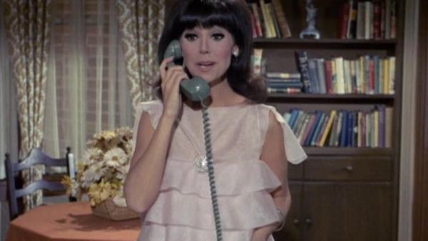 That Girl - Ann vs. Secretary