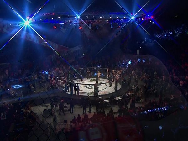Bellator MMA Individual Fights - Aaron Chalmers vs. Ash Griffiths From Bellator 200