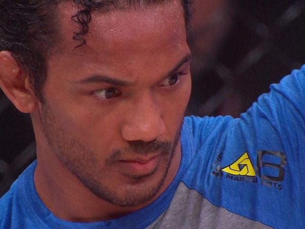 Bellator MMA Individual Fights - Benson Henderson vs. Saad Awad From Bellator 208