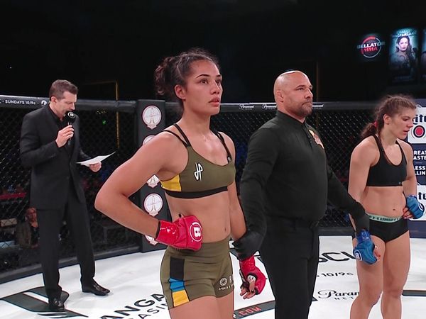 Bellator MMA Individual Fights - Janay Harding vs. Marina Mokhnatkina From Bellator 219