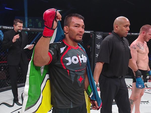 Bellator MMA Individual Fights - John Macapa vs. Kevin Croom From Bellator 218