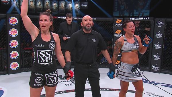 Bellator MMA Individual Fights - Leslie Smith vs. Arlene Blencowe From Bellator 233