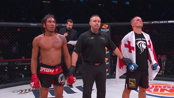 Bellator MMA Individual Fights - Shaquan Moore vs. David Meshkhoradze From Bellator 208
