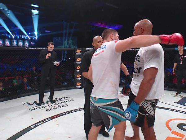 Bellator MMA Individual Fights - Valentin Moldavsky vs. Linton Vassell From Bellator 218