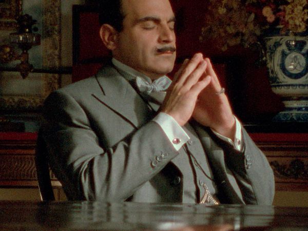 Agatha Christie: Poirot ES - La aventura de Johnnie Waverly