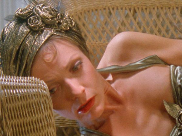 Agatha Christie: Poirot ES - Triángulo en Rodas
