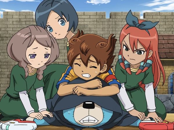 Inazuma Eleven Go Chrono Stone - La fille en Armure