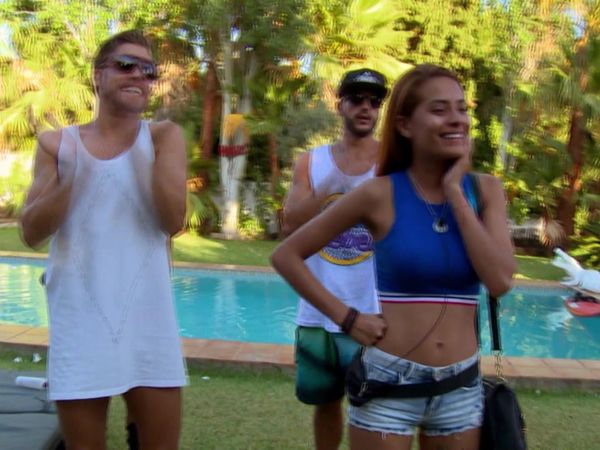 Super Shore - Super Shore ¿Le digo, no le digo?