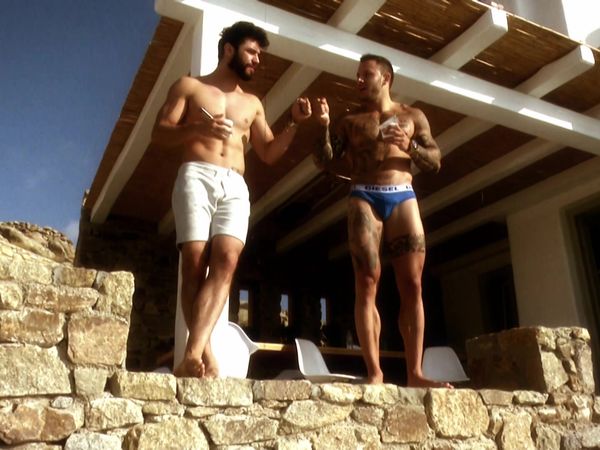 Super Shore - Flechazo Griego
