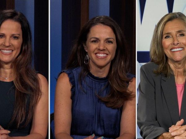 25 Words or Less - Lisa Kudrow Brings Her A-Game