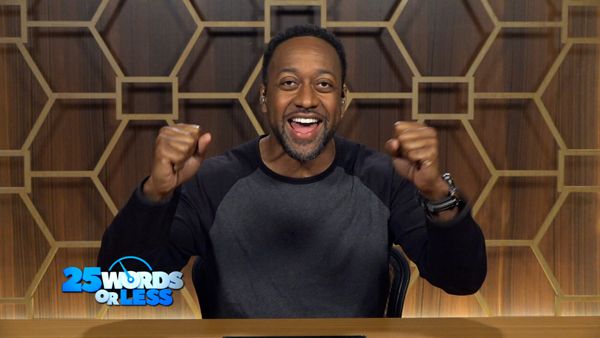 25 Words or Less - Jaleel White Gets Lost.. Literally!