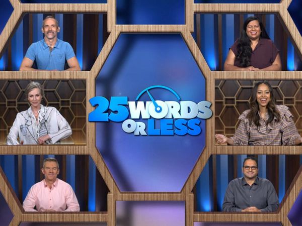 25 Words or Less - Amber Steves West Shows Who's Boss