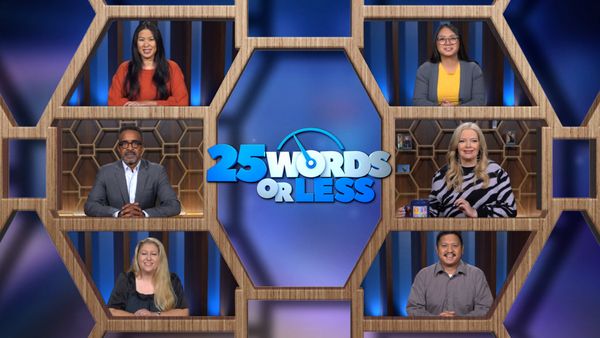 25 Words or Less - The Queen Is Back!