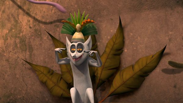 The Penguins of Madagascar LT - Los vecinos / El nuevo rey