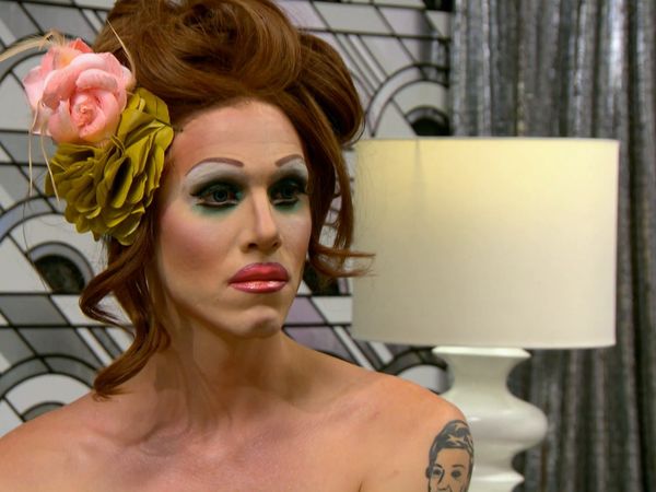 RuPaul's Drag Race Untucked - Como é! Lutadoras Peso Pesado