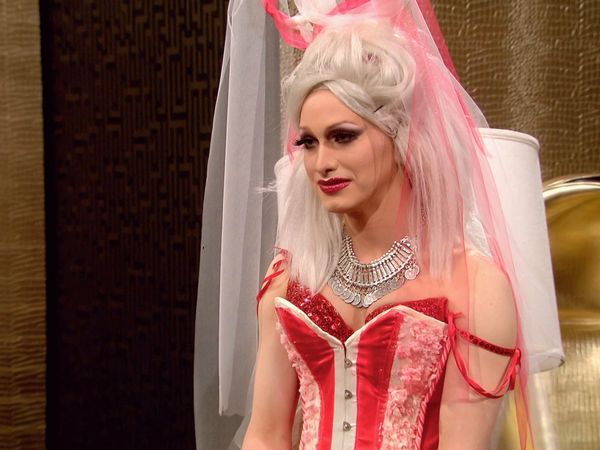 RuPaul's Drag Race Untucked - Drag Race Gives Back Variety Extravaganza